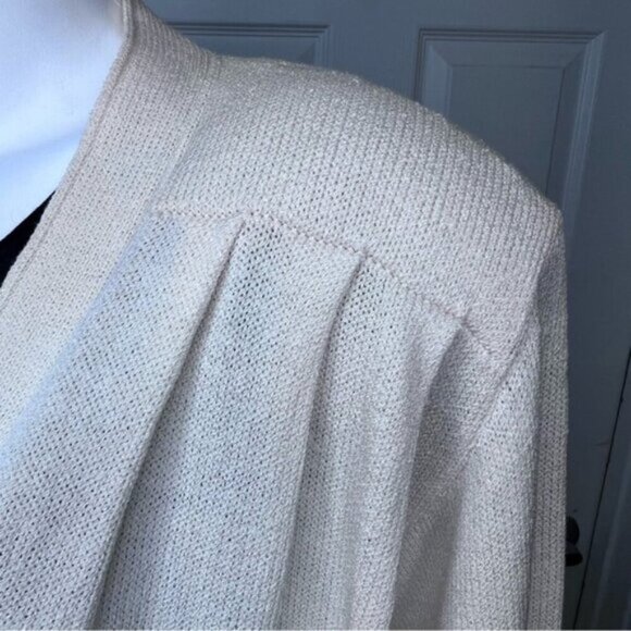 VINTAGE St John Collection Marie Gray Santana Knit Ivory Knit Pant Sweater Set - Picture 6 of 16